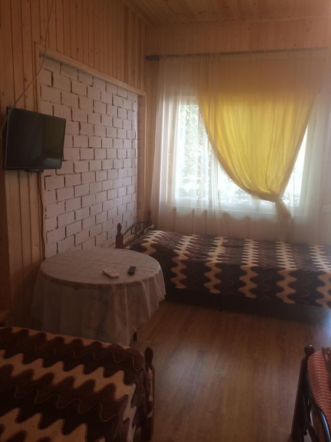 Гостевой Дом "Сария" Hotel Alakhadzi Exterior foto