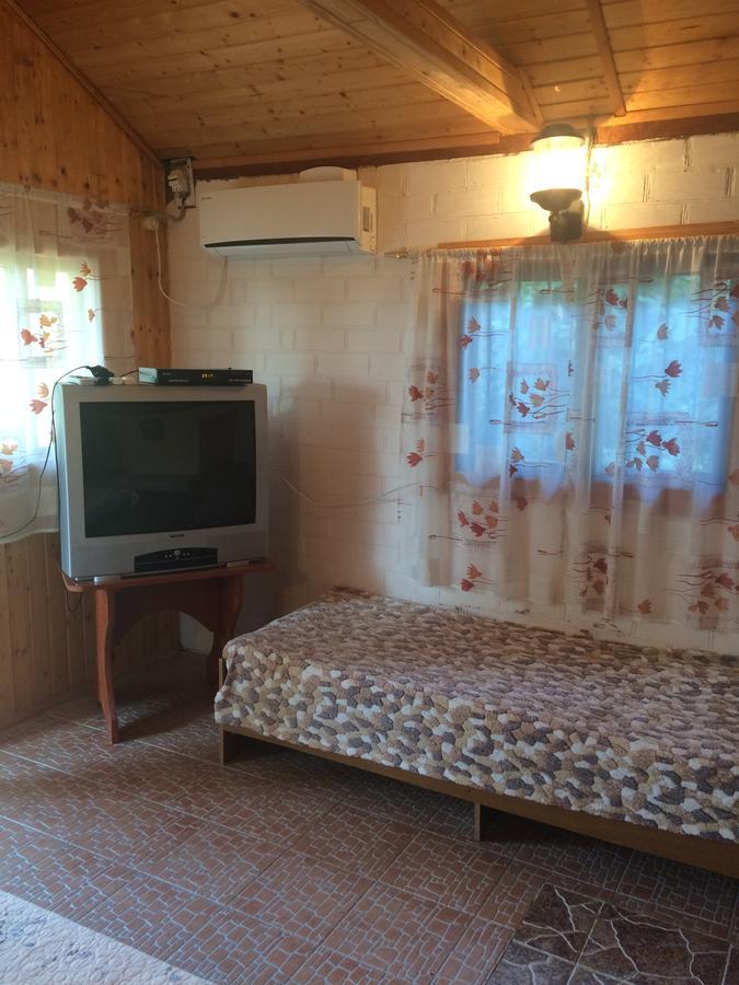 Гостевой Дом "Сария" Hotel Alakhadzi Exterior foto